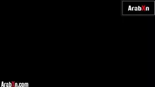 الأخ الفاجر يجبر اخته القاصره الصغيره على النيك وهي خائفه وتبكي