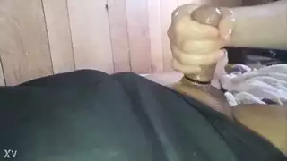 شيميل بقضيب كبير تشتهي رجالًا أصلع وموشومين لجماع عنيف