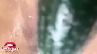 se trezste cu ea si dupa co o fute ii da sperm pe o الفردية buca