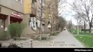 العرايا الوسخات ينيكوهن بقوة في حفلات سيارات مع غرباء
