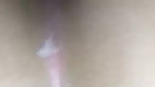 تجميع عدد الذنوج اللبن جوالقذف داخل فتحت الطيز