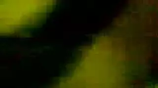 جنس قوي على الأريكة مع شقيق حبيبها