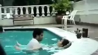 سكس بنت طويلة مع قزم