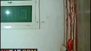 راجل زبره سمين يحشره في طيز بنت صغيرة جسمها نار الفيديو الاباحية