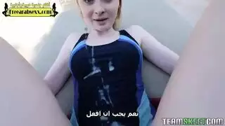 شقرا ناصعت البياض تتناك من زنجي في طيز وكسهاَ