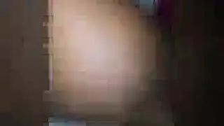 ربة منزل مثيرة يتم فحص فرجها من قبل الطبيب العائلي المشتاق