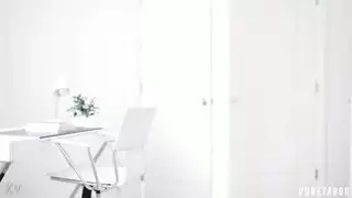 هدفه الأول: ذلك المؤخرة المشدودة لجماع شرجي صريح
