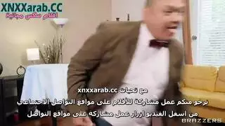 احتفال جنسي ثلاثي مع أرجل ممشوقة وفتحات ضيقة