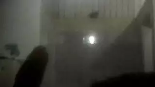 فرج سارة جي يتمدد بواسطة مضاجع عدواني