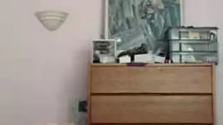 جاك يضرب سيقانها الطويلة وحفرها الضيقة