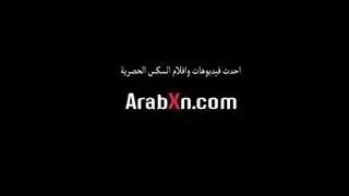 مشهد إباحي كلاسيكي: جنس حسي مع سيدة ناضجة وقذف داخلي