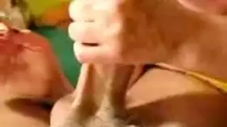 جنس شرجي عدواني مضروب حتى يصبح حساسًا