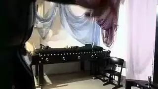 خيال العميل: هيمنة على سمراء في لاتكس، إكس إكس إكس قاسي