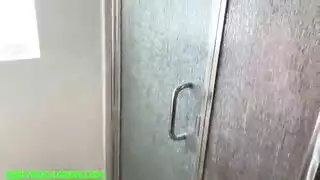 أب يغتصب بنته رغما عنها