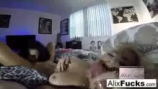 سحاقيات قاسي مع لعق من أليكس لينكس