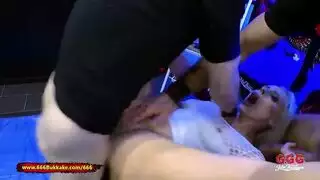 تخون خطيبهاءوتمتص زب ابن خالهاء