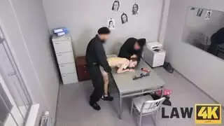 الألعاب الجنسية الهزازة في ساحق نار
