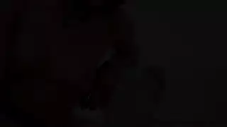 إلهة أحمر الشعر مع ألعاب الجنس يحب لعب جميع أنواع ألعاب الجنس