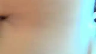 الزوجة الشريرة مهووسة بتلقي ضربات مهبلية قوية
