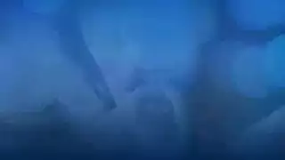 أنثى جميلة لديها موهبة في إثارة هزات الجماع الشديدة