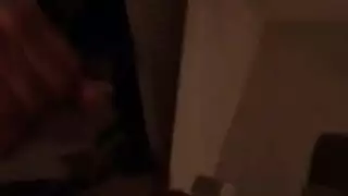 بنت تجرد نفسها