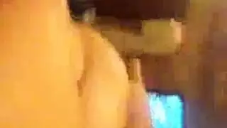 نائب الرئيس على الثدي حزم على مثليه دغدغة