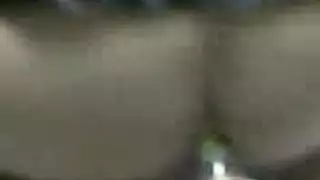 قنينة في الطيز