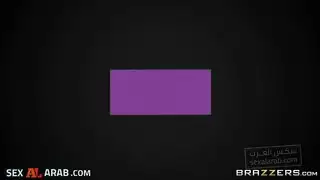 إكس إكس إكس في العمل: تشتيت القضيب يتحول إلى ثنائي قاسي