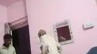 طلع طيزه في الغرفه