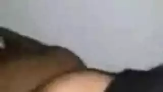 مراهقة بيضاء محجبة مثيرة