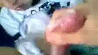 علاقة بين الأصدقاء: مص قبل الشرجي