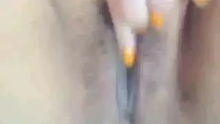 إكس إكس إكس على طاولة البلياردو العاهرة الآسيوية تأخذ قضيبًا كبيرًا بشجاعة