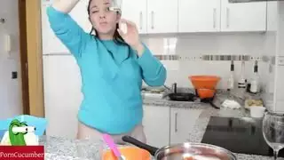 اب يسخن على بنتو