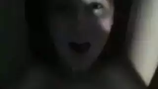قاصر تحلق ثم تمارس الجنس بقوة