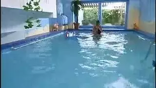 يفشخ زوجته نيك