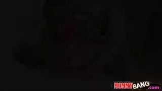 صيني ينيك زوجة ابي واخته