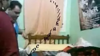 أم مثيرة تدعو شاباً لممارسة جنس صريح خاص