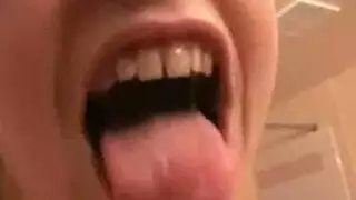 سكس جماعي لطالبات جامعيات وقحات في السكن