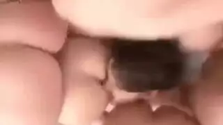 نيك عربي يقلقها الملبس بيضاء
