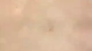 افلام سكس في رياضه تبقى قاعده في الدار وترن على واحد يجي ضربه وينيكها