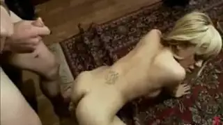 شيميل يتم تمزيق فتحتها في شرج مزدوج وحشي