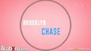 مساعدة عائلية قذرة: الابن يمارس الجنس مع فرج أمه الضيق