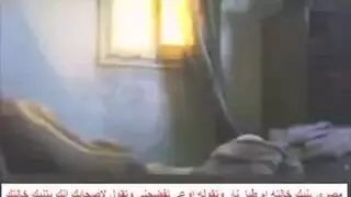 علاقة عائلية إباحية: ابن الأخ يضاجع عمته