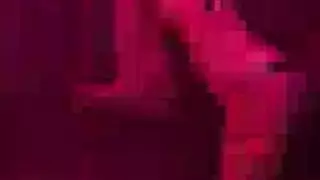 إيلاج مزدوج عنيف: قضيبان ضخمان يدخلانها معاً