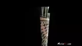 محجبة تنمحن