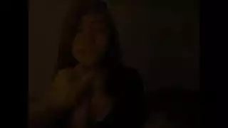 بورن سحاق شرجي صعب فعل عنيف بين البنات