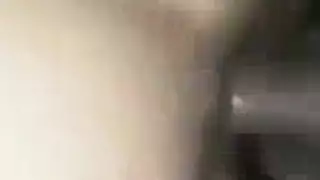 بنت عراقية تصرخ من النيك في الطيز