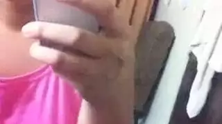 عارية امام اخيها