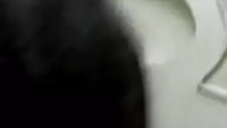 عنف عض البيضان