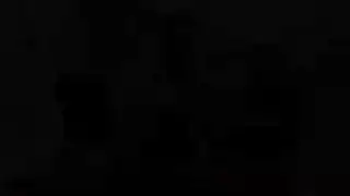 الثلاثي مع اثنين من النساء الذين يحبون ممارسة الجنس الشرجي ل